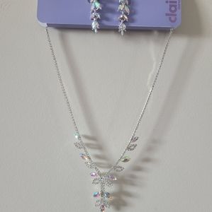 *Extra 50%OFF NWT Claire's Necklace/Earrings Set